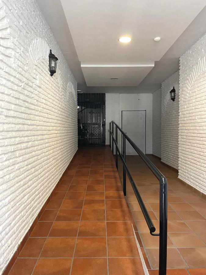 Selva La Bella. En El Corazon De Triana Lägenhet Sevilla Exteriör bild